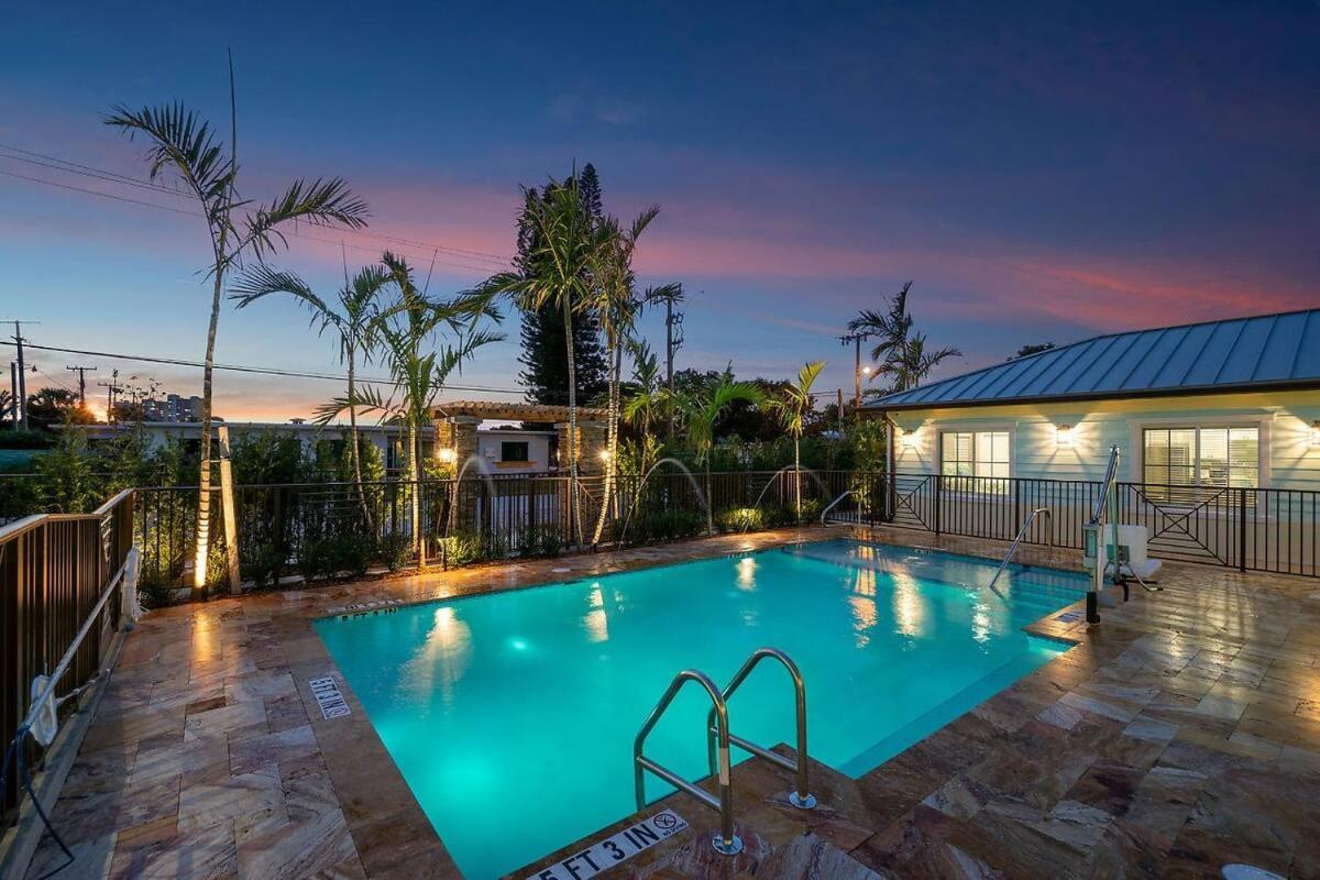 וסט פאלם ביץ' Bermuda Bungalows מראה חיצוני תמונה